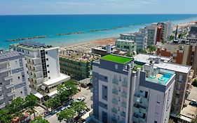 Amadei Hotel Figaro & Apartments